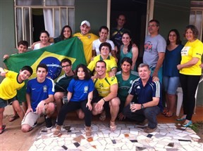 Maringaenses avaliam negativamente a participação do Brasil no segundo jogo da Copa do Mundo